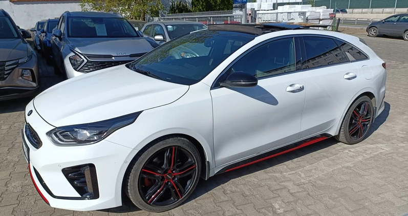 Kia Pro_cee'd cena 106500 przebieg: 57622, rok produkcji 2019 z Myszków małe 232